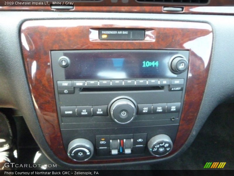 White / Gray 2009 Chevrolet Impala LT