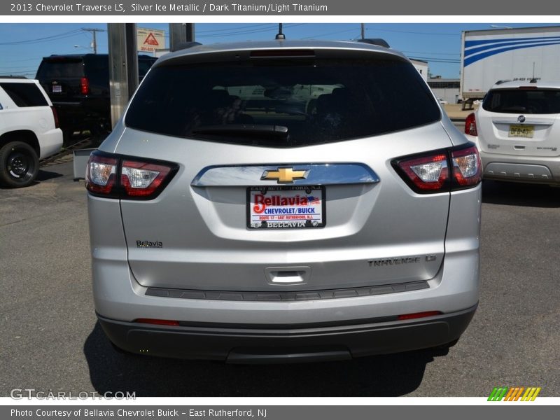 Silver Ice Metallic / Dark Titanium/Light Titanium 2013 Chevrolet Traverse LS