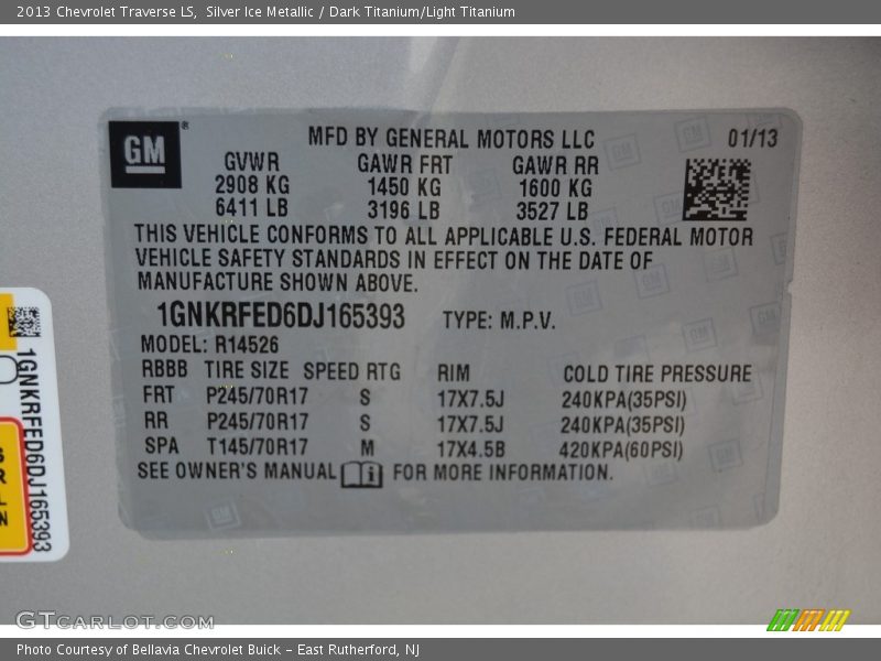 Silver Ice Metallic / Dark Titanium/Light Titanium 2013 Chevrolet Traverse LS