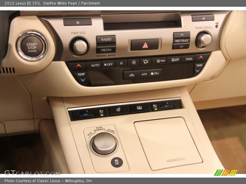 Starfire White Pearl / Parchment 2013 Lexus ES 350