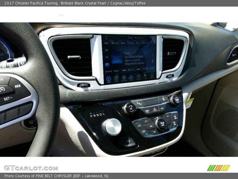 Brilliant Black Crystal Pearl / Cognac/Alloy/Toffee 2017 Chrysler Pacifica Touring