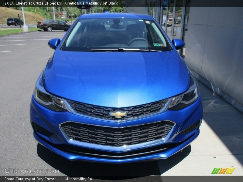 Kinetic Blue Metallic / Jet Black 2016 Chevrolet Cruze LT Sedan