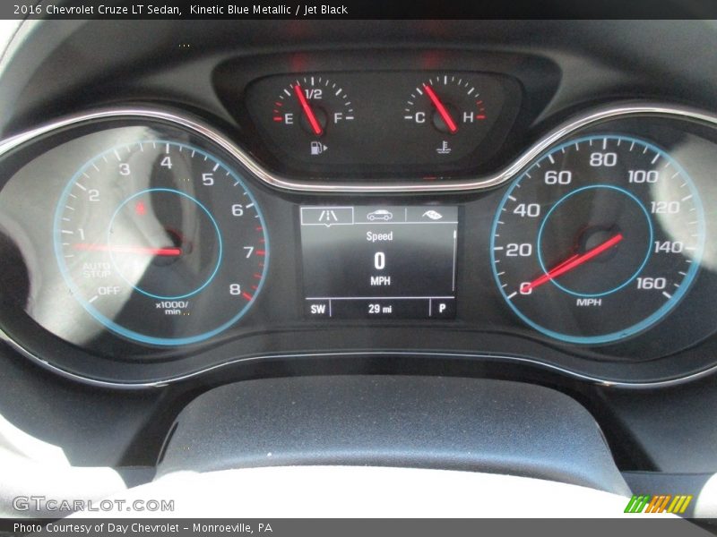 Kinetic Blue Metallic / Jet Black 2016 Chevrolet Cruze LT Sedan
