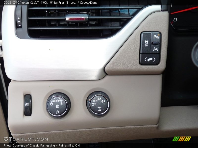 White Frost Tricoat / Cocoa/Dune 2016 GMC Yukon XL SLT 4WD