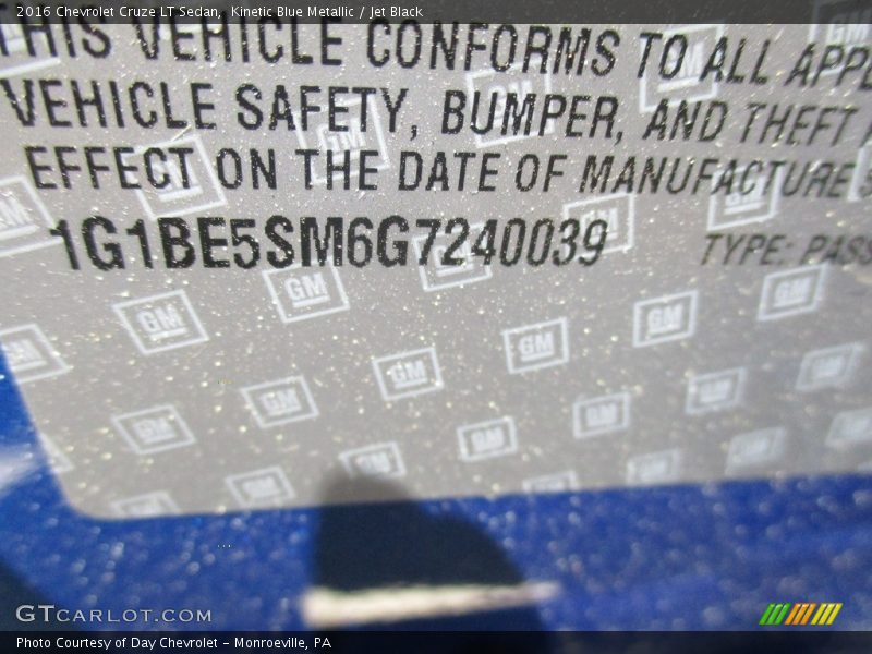 Kinetic Blue Metallic / Jet Black 2016 Chevrolet Cruze LT Sedan