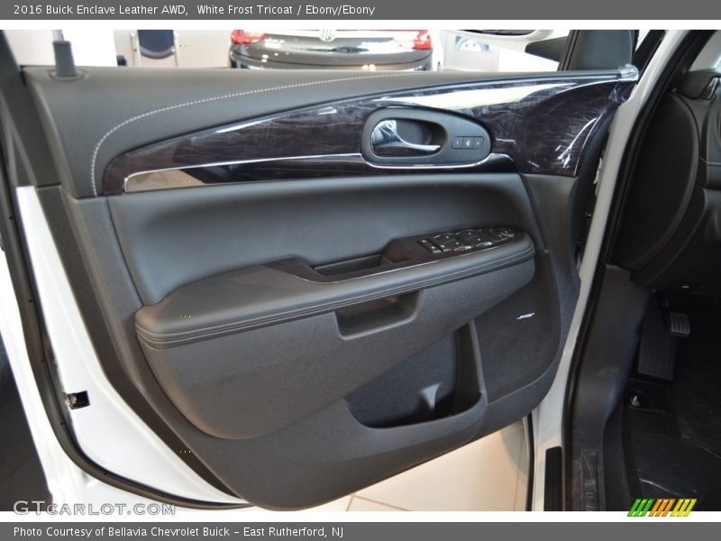 White Frost Tricoat / Ebony/Ebony 2016 Buick Enclave Leather AWD