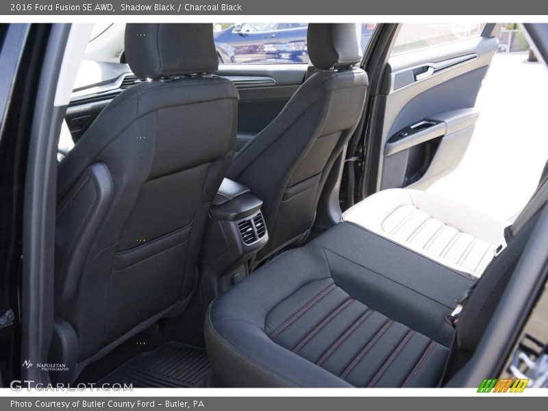 Shadow Black / Charcoal Black 2016 Ford Fusion SE AWD