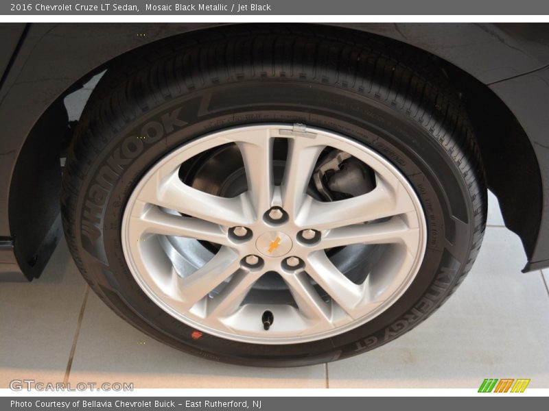 Mosaic Black Metallic / Jet Black 2016 Chevrolet Cruze LT Sedan