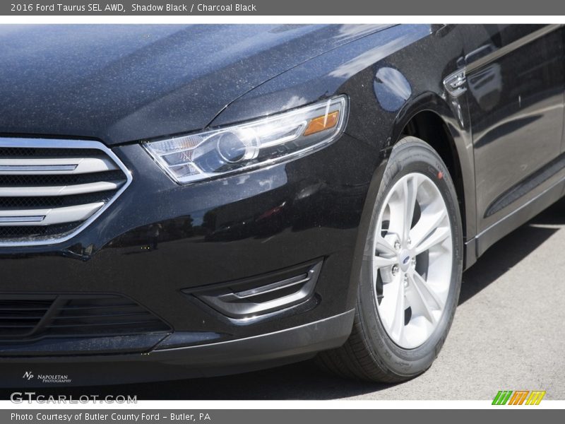 Shadow Black / Charcoal Black 2016 Ford Taurus SEL AWD