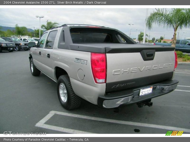 Silver Birch Metallic / Dark Charcoal 2004 Chevrolet Avalanche 1500 Z71