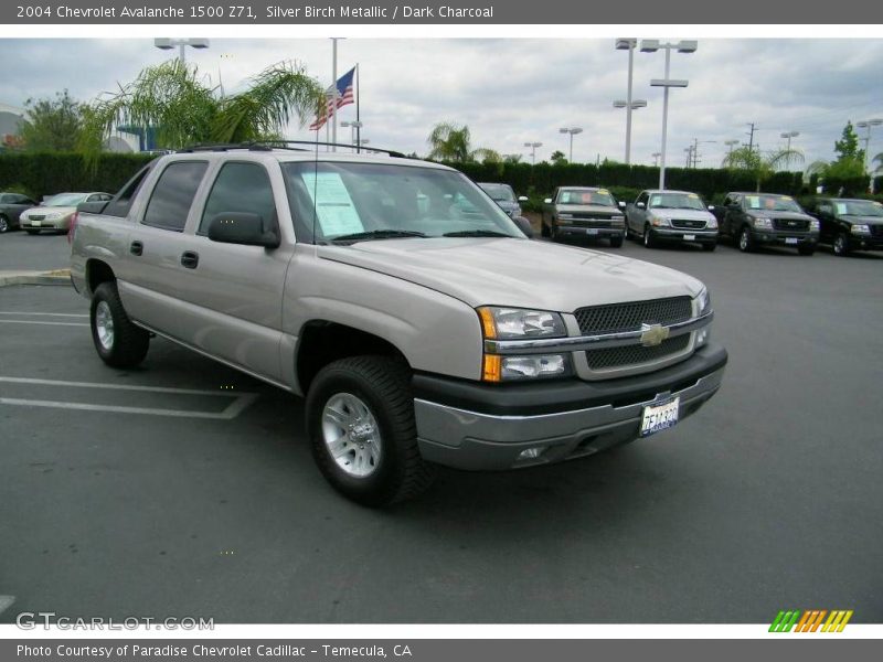Silver Birch Metallic / Dark Charcoal 2004 Chevrolet Avalanche 1500 Z71