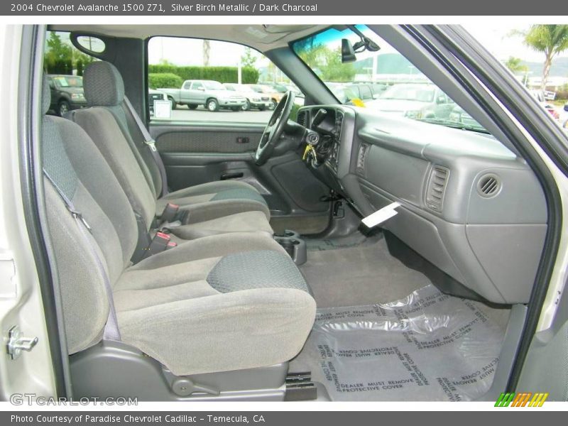Silver Birch Metallic / Dark Charcoal 2004 Chevrolet Avalanche 1500 Z71
