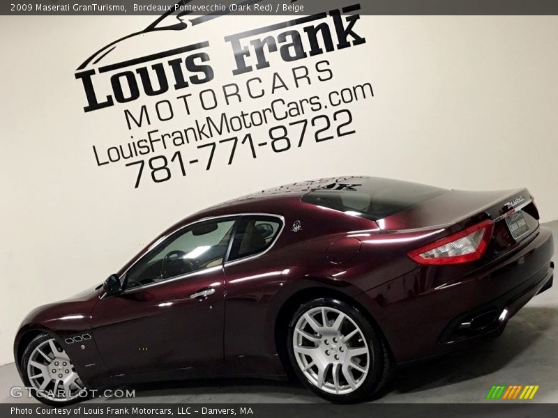Bordeaux Pontevecchio (Dark Red) / Beige 2009 Maserati GranTurismo
