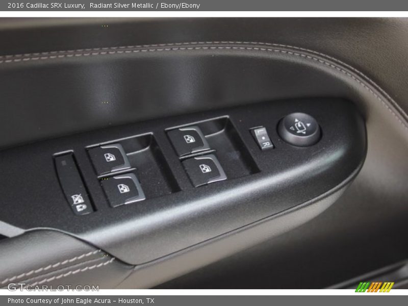 Radiant Silver Metallic / Ebony/Ebony 2016 Cadillac SRX Luxury