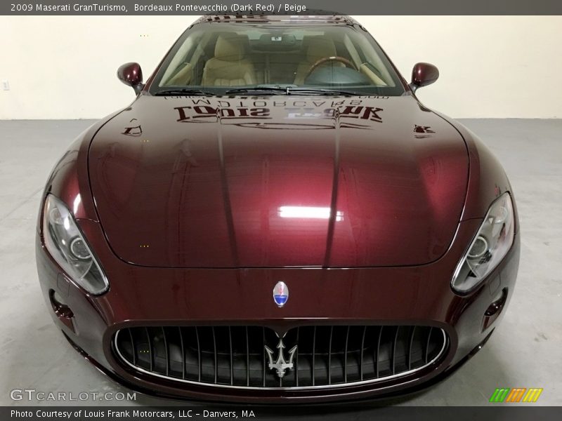 Bordeaux Pontevecchio (Dark Red) / Beige 2009 Maserati GranTurismo