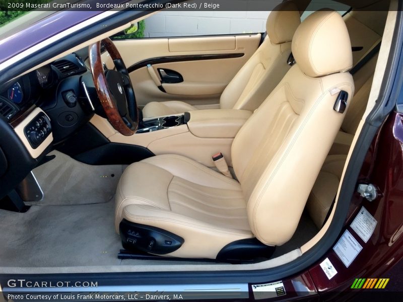 Bordeaux Pontevecchio (Dark Red) / Beige 2009 Maserati GranTurismo