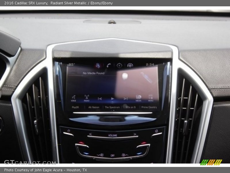 Radiant Silver Metallic / Ebony/Ebony 2016 Cadillac SRX Luxury