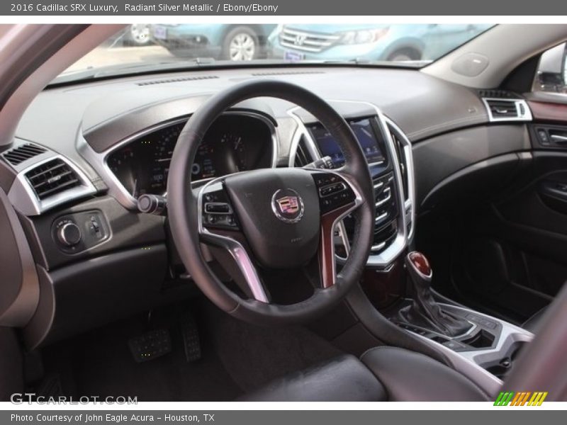 Radiant Silver Metallic / Ebony/Ebony 2016 Cadillac SRX Luxury