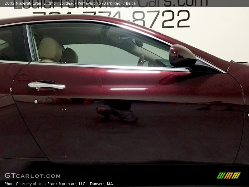 Bordeaux Pontevecchio (Dark Red) / Beige 2009 Maserati GranTurismo