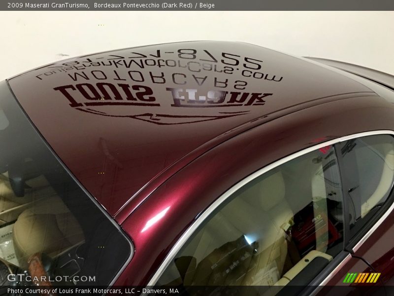 Bordeaux Pontevecchio (Dark Red) / Beige 2009 Maserati GranTurismo