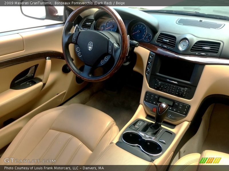 Bordeaux Pontevecchio (Dark Red) / Beige 2009 Maserati GranTurismo