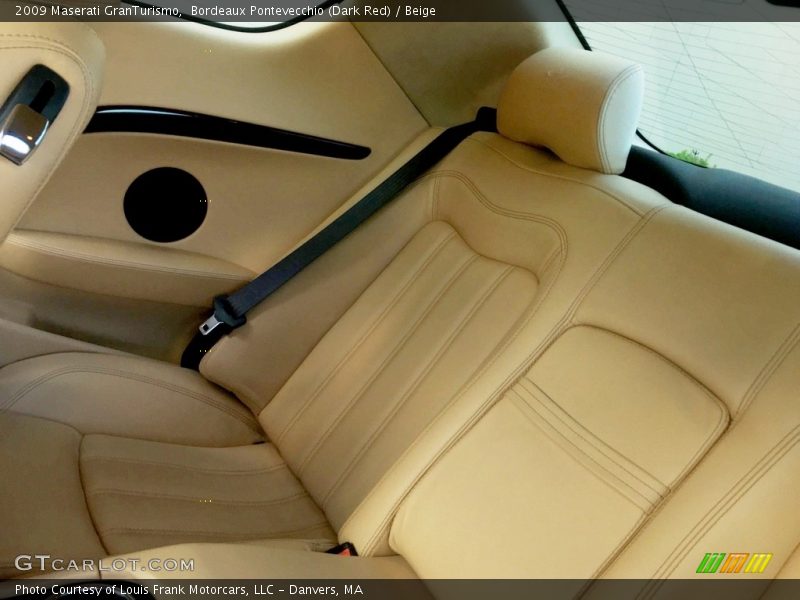 Bordeaux Pontevecchio (Dark Red) / Beige 2009 Maserati GranTurismo
