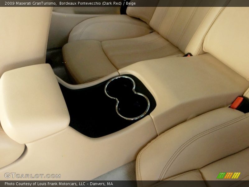 Bordeaux Pontevecchio (Dark Red) / Beige 2009 Maserati GranTurismo