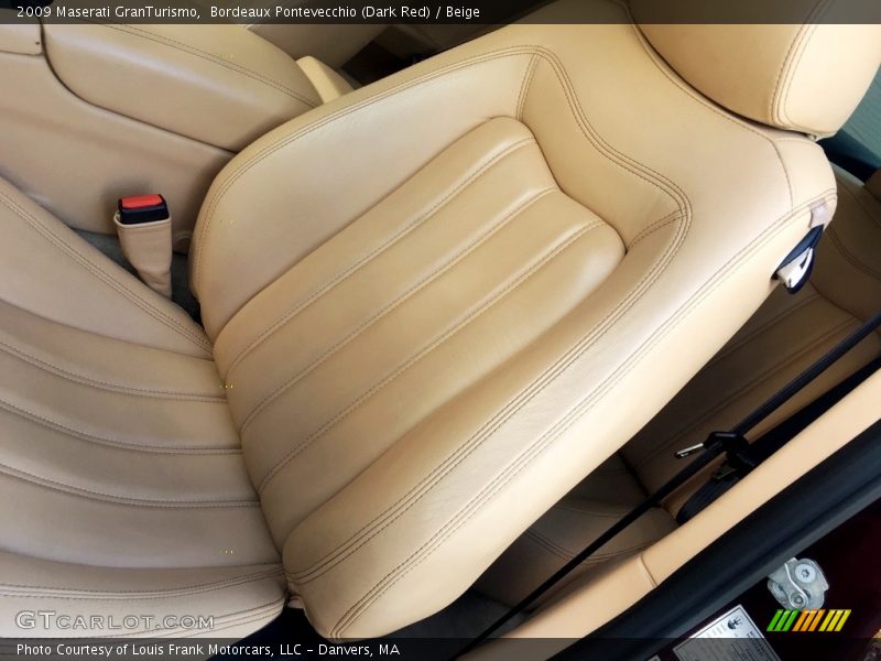 Bordeaux Pontevecchio (Dark Red) / Beige 2009 Maserati GranTurismo