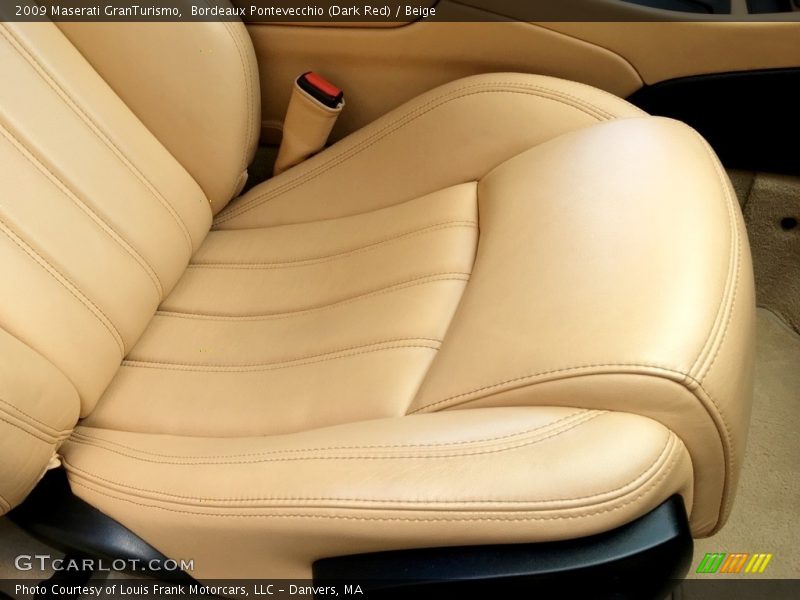 Bordeaux Pontevecchio (Dark Red) / Beige 2009 Maserati GranTurismo