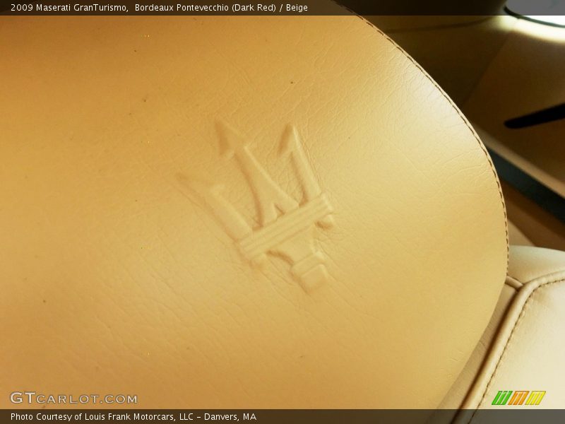 Bordeaux Pontevecchio (Dark Red) / Beige 2009 Maserati GranTurismo