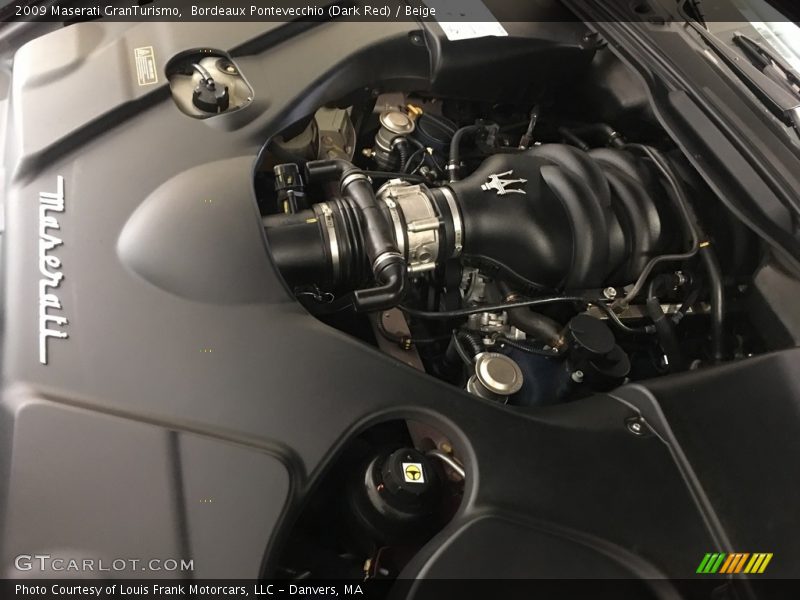 Bordeaux Pontevecchio (Dark Red) / Beige 2009 Maserati GranTurismo