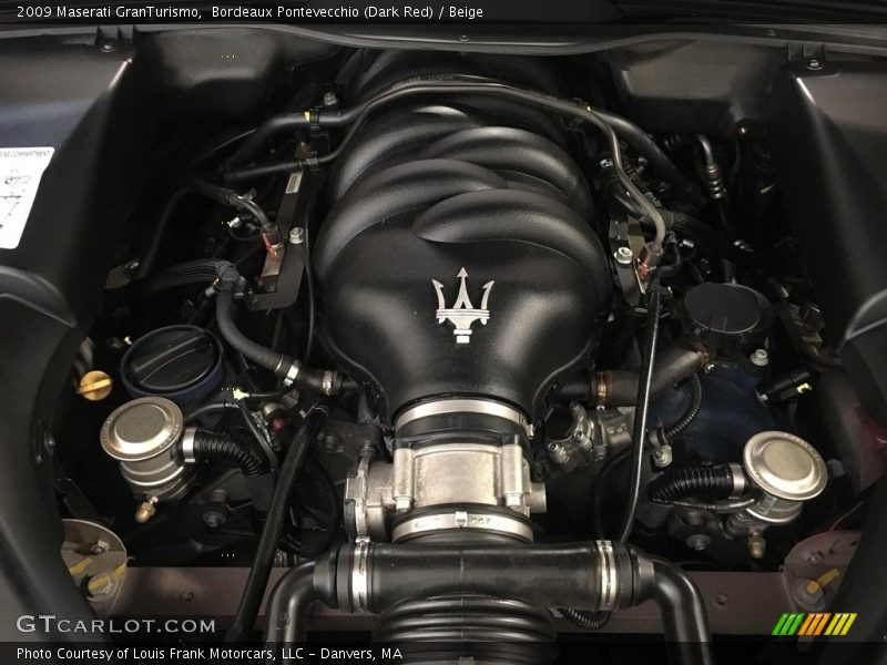 Bordeaux Pontevecchio (Dark Red) / Beige 2009 Maserati GranTurismo