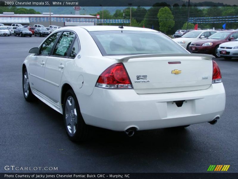 White / Neutral 2009 Chevrolet Impala SS