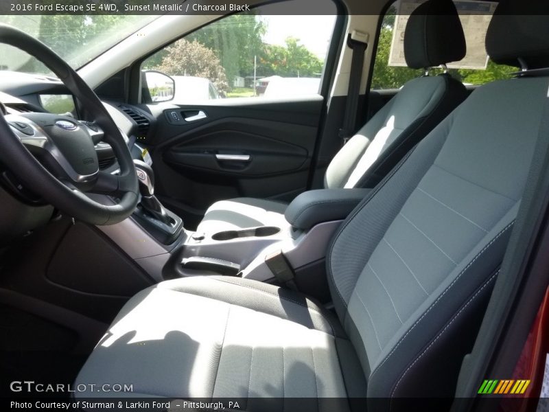 Sunset Metallic / Charcoal Black 2016 Ford Escape SE 4WD