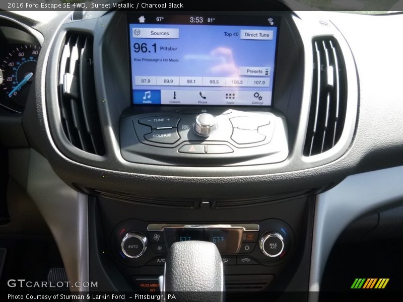Sunset Metallic / Charcoal Black 2016 Ford Escape SE 4WD