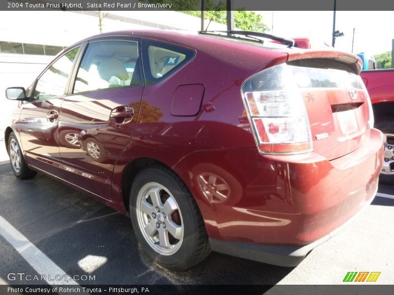 Salsa Red Pearl / Brown/Ivory 2004 Toyota Prius Hybrid