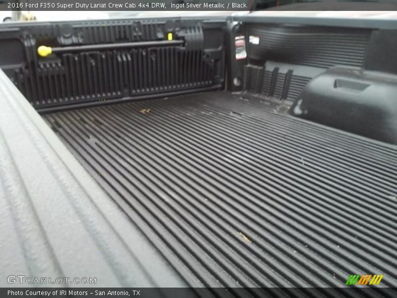 Ingot Silver Metallic / Black 2016 Ford F350 Super Duty Lariat Crew Cab 4x4 DRW