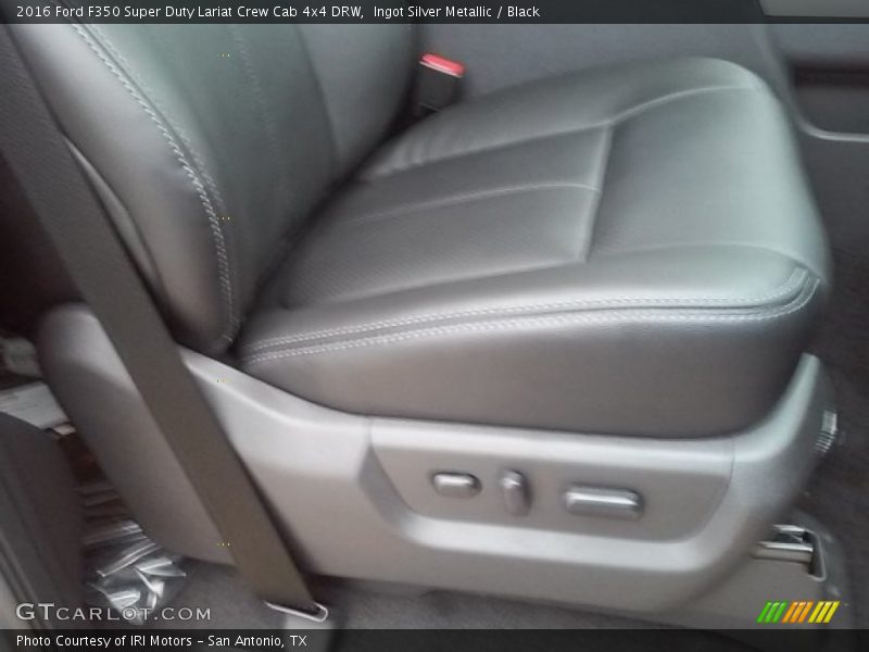 Ingot Silver Metallic / Black 2016 Ford F350 Super Duty Lariat Crew Cab 4x4 DRW