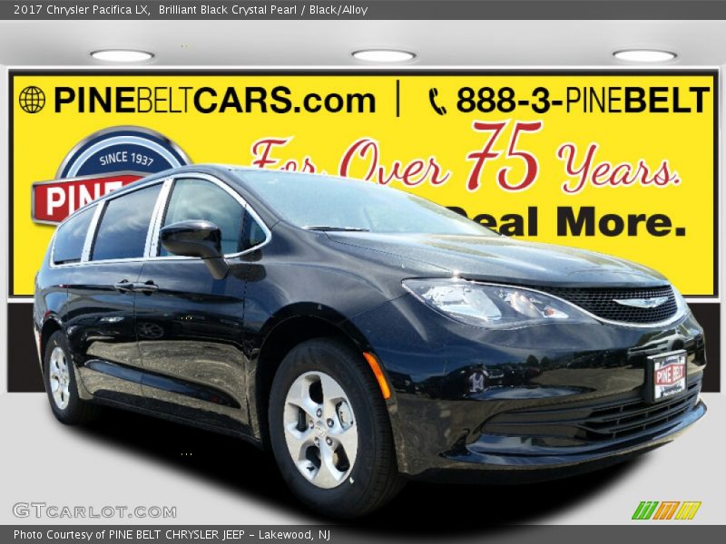 Brilliant Black Crystal Pearl / Black/Alloy 2017 Chrysler Pacifica LX