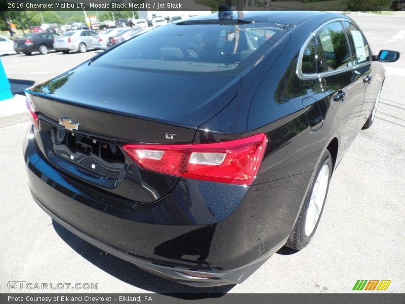 Mosaic Black Metallic / Jet Black 2016 Chevrolet Malibu LT