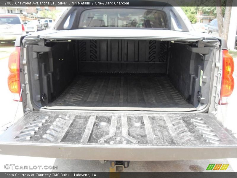 Silver Birch Metallic / Gray/Dark Charcoal 2005 Chevrolet Avalanche LT
