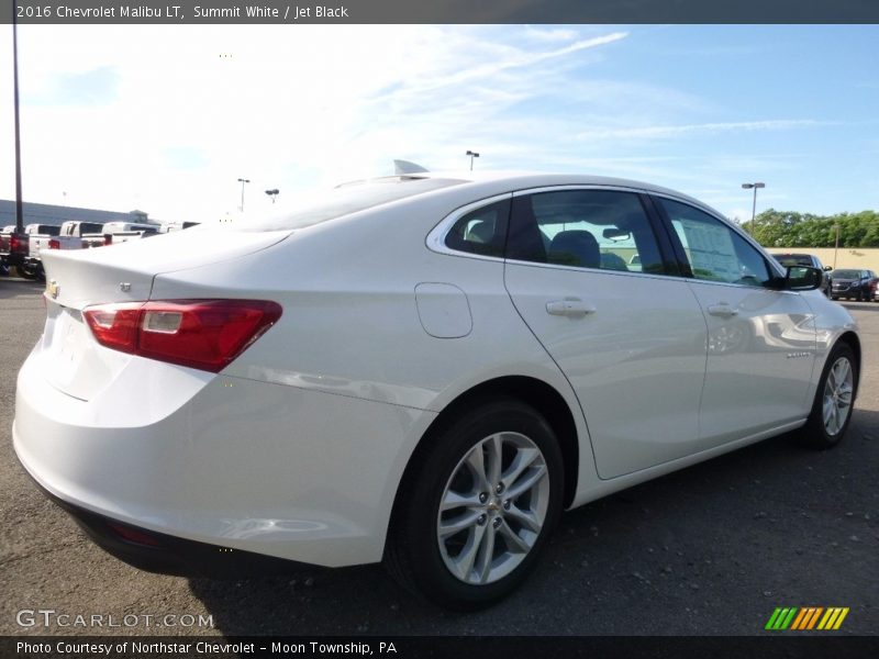 Summit White / Jet Black 2016 Chevrolet Malibu LT