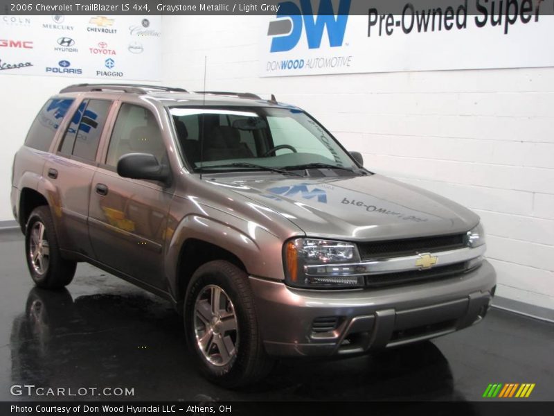 Graystone Metallic / Light Gray 2006 Chevrolet TrailBlazer LS 4x4