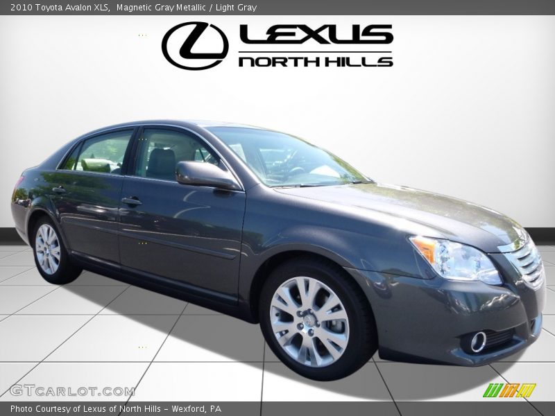 Magnetic Gray Metallic / Light Gray 2010 Toyota Avalon XLS