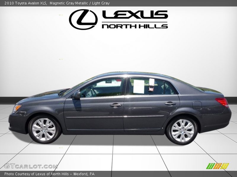 Magnetic Gray Metallic / Light Gray 2010 Toyota Avalon XLS
