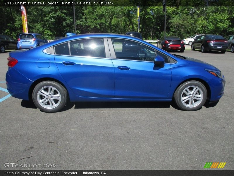 Kinetic Blue Metallic / Jet Black 2016 Chevrolet Cruze LT Sedan