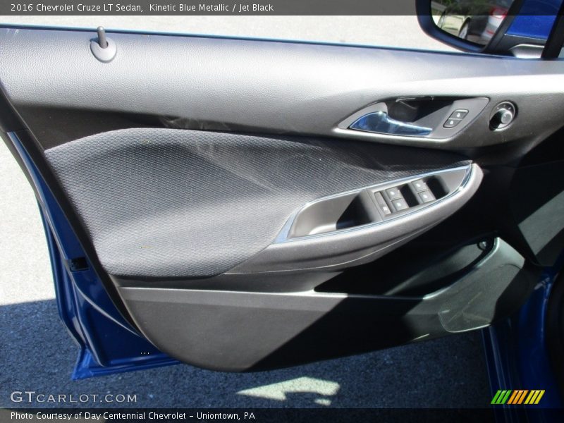 Kinetic Blue Metallic / Jet Black 2016 Chevrolet Cruze LT Sedan