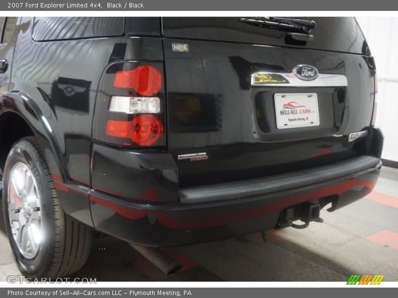 Black / Black 2007 Ford Explorer Limited 4x4