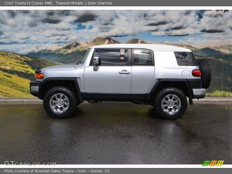 Titanium Metallic / Dark Charcoal 2007 Toyota FJ Cruiser 4WD