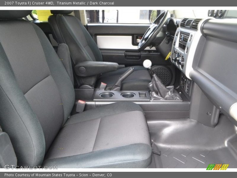Titanium Metallic / Dark Charcoal 2007 Toyota FJ Cruiser 4WD